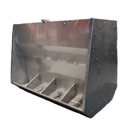 Box-Feeder-46weaner